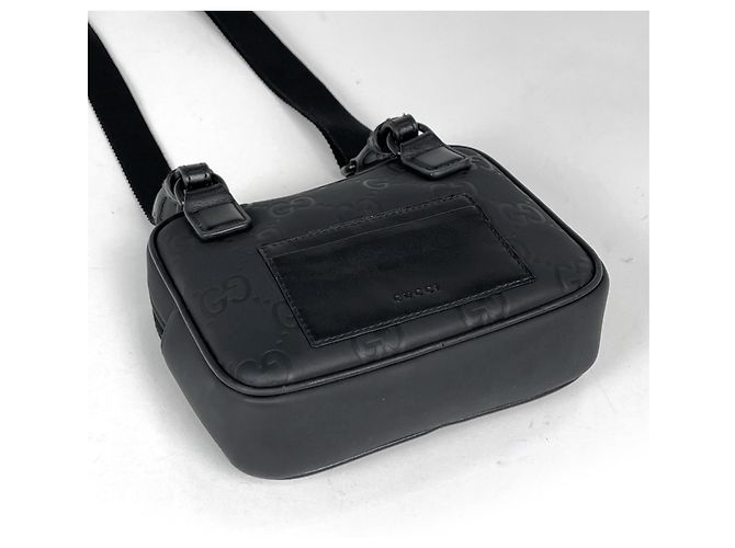 Borsa a tracolla Gucci Edge Mini in pelle con effetto gomma GG Nero - vista 2