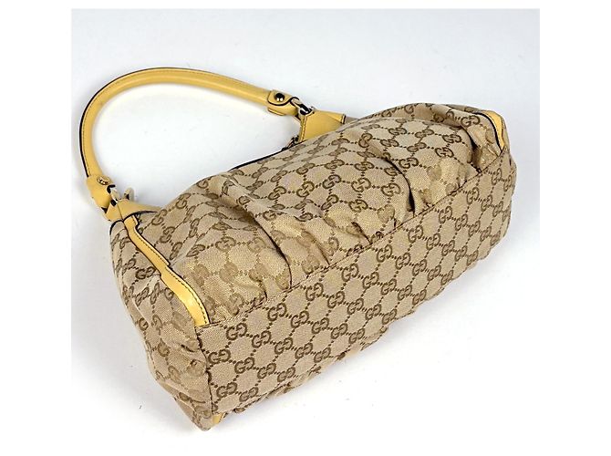 Borsa a tracolla Gucci in tela GG beige - vista 2
