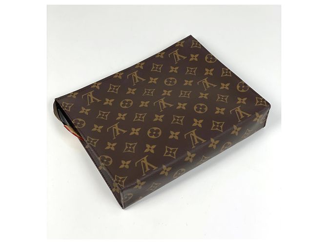 Louis Vuitton Monogram Pochette Toilette 26 Clutch Marrone - vista 2