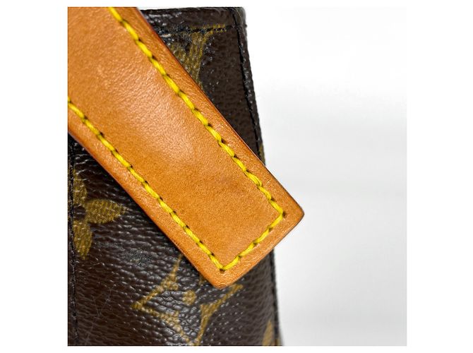 Borsa a Spalla Louis Vuitton Looping GM Marrone Monogramma - vista 4