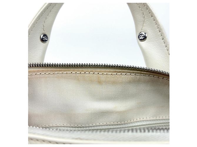 Borsa in pelle avorio Chanel Crudo - vista 7