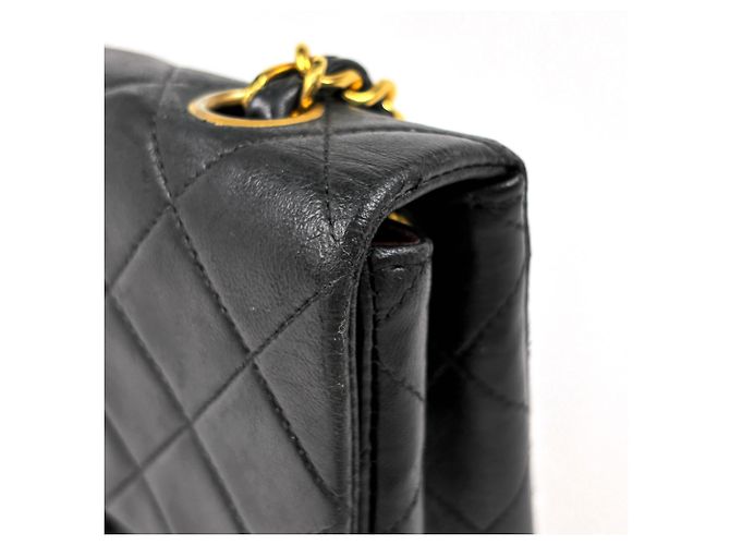 Borsa a tracolla Chanel in pelle nera trapuntata Nero - vista 4