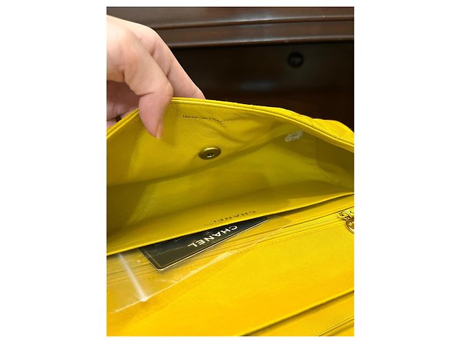 Chanel Borsa a Tracolla Trapuntata Nylon Gialla Giallo - vista 7