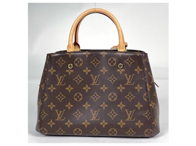 Borsa Louis Vuitton Montaigne BB Marrone - vista 3