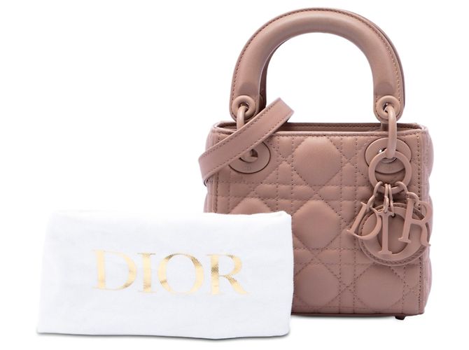 Lady Dior Cannage in micro pelle di vitello ultra opaca rosa di Dior D'oro - vista 7