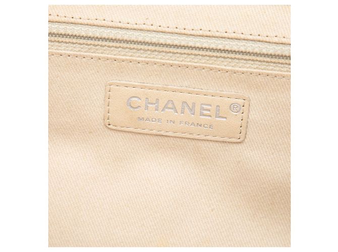 Chanel Blue CC Quilted Patent Timeless Clutch Blau Marineblau - Ansicht 5