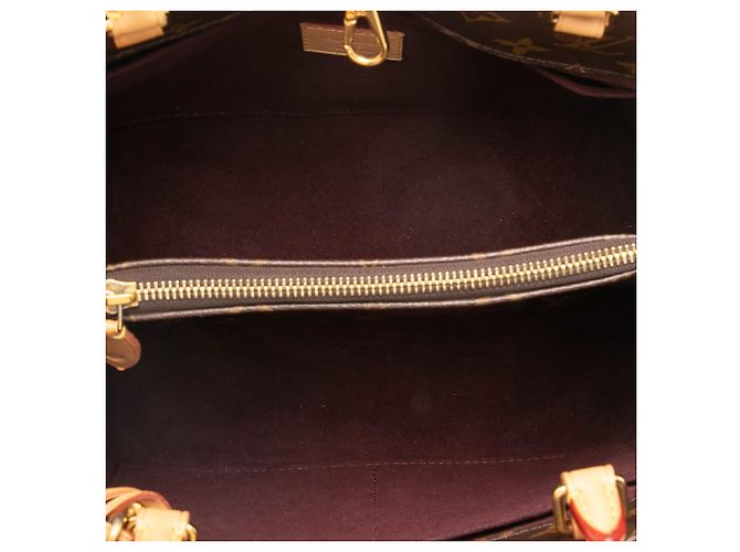 Louis Vuitton Marrone Monogram Montaigne MM - vista 4