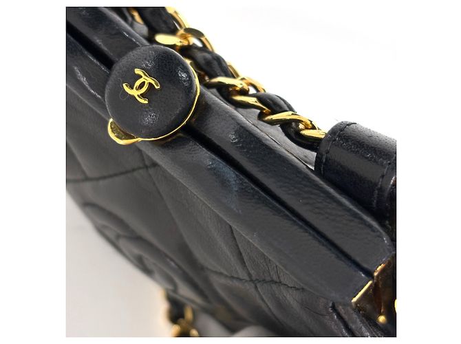 Bolsa de ombro Chanel em couro preto - vista 5