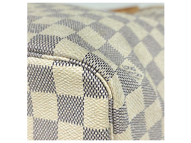 Bolso Tote Louis Vuitton Neverfull MM Blanco - vista 5