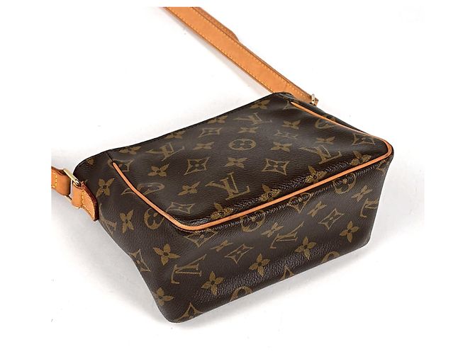 Borsa a Spalla Louis Vuitton Viva Cite PM Marrone - vista 2