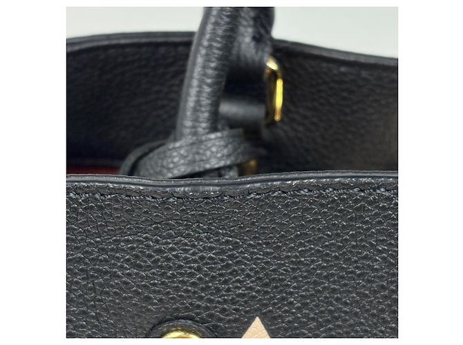 Bolso Louis Vuitton Montaigne BB Negro Beige - vista 4