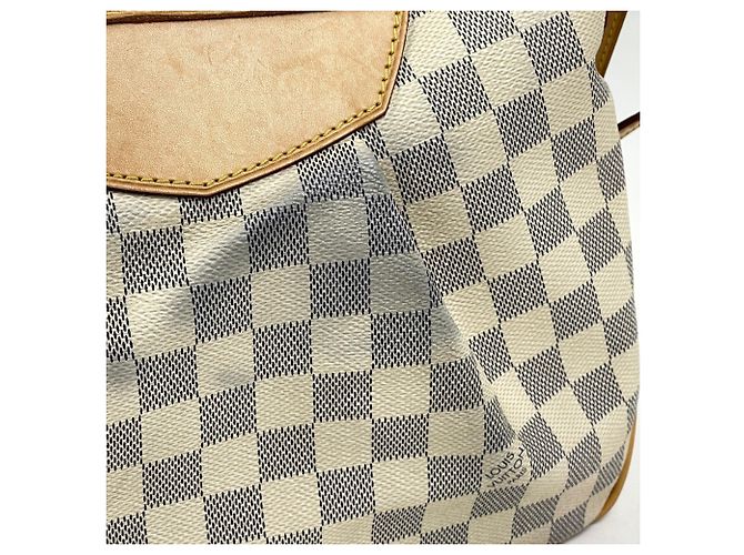 Borsa a tracolla Louis Vuitton Siracusa PM Bianco - vista 5