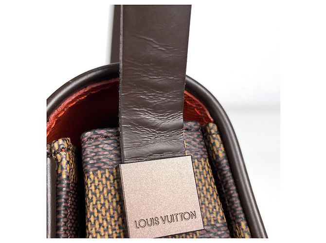 Borsa a Spalla Louis Vuitton Tribeca Carre Marrone - vista 5