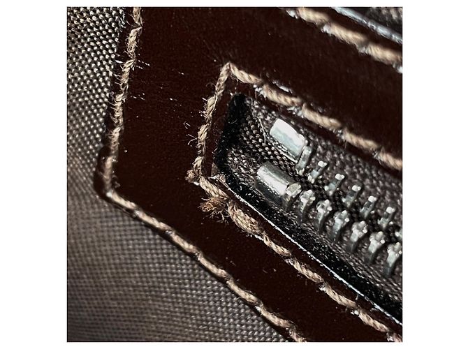 Zucca Borsa a tracolla Fendi in tela marrone e pelle - vista 9