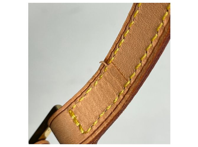 Bolsa Louis Vuitton Vavin PM Marrom - vista 4