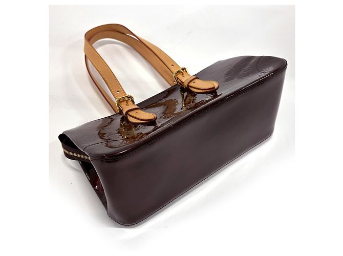 Borsa Louis Vuitton Rosewood Avenue Bordò - vista 2