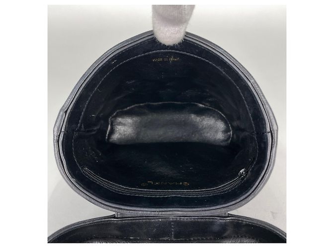 Bolsa de Ombro Chanel Matelassé Preto - vista 10