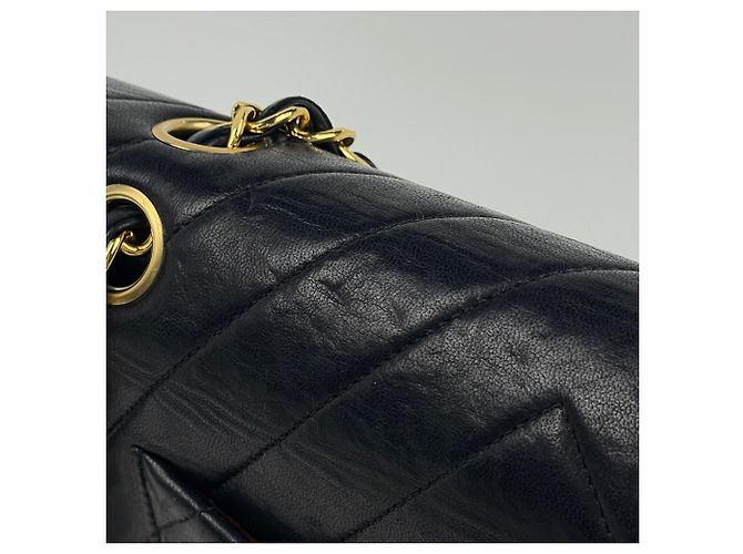 Borsa a tracolla Chanel in pelle nera Nero - vista 6