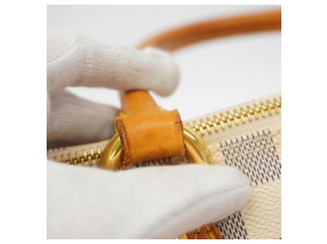 Borsa Tote Louis Vuitton Damier Azur Saleya PM Bianco - vista 10