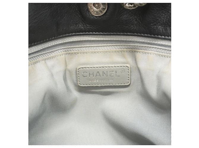 Chanel Matelassé Lammfell Tote Bag Schwarz - Ansicht 5