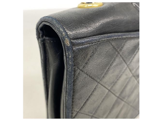 Borsa a tracolla Chanel Matelassé con catena Nero - vista 7