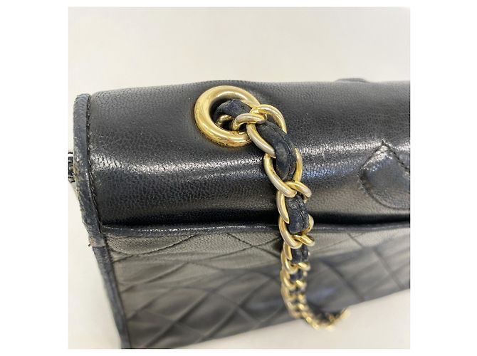 Borsa a tracolla Chanel Matelassé con catena Nero - vista 8