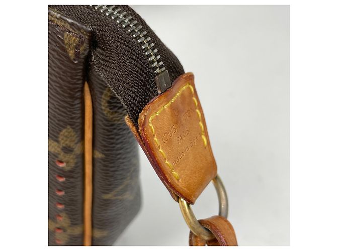 Bolsa Louis Vuitton Monogram Perfo Pochette Accessoires Laranja - vista 5