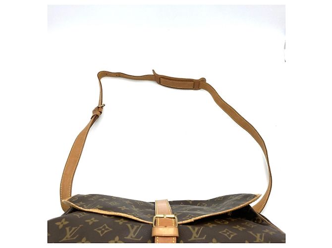 Borsa a Spalla Louis Vuitton Saumur 30 Marrone Monogramma - vista 6