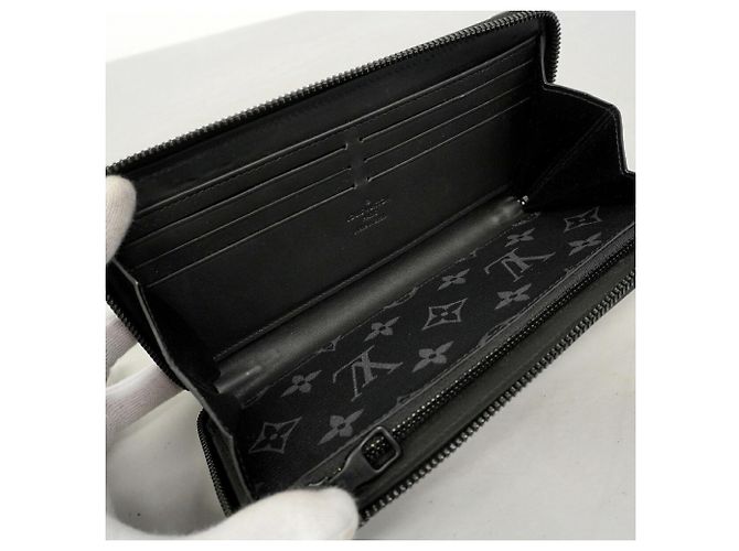 Louis Vuitton Monogram Eclipse Trunk Zippy Wallet Black - view 4