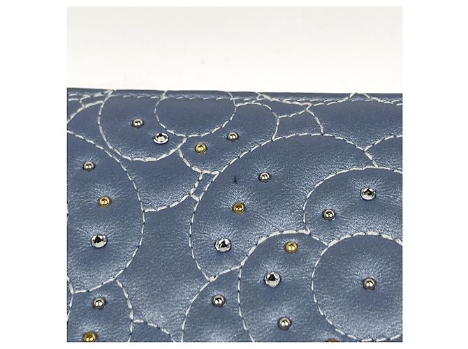 Cartera larga de piel azul Camellia de Chanel - vista 3