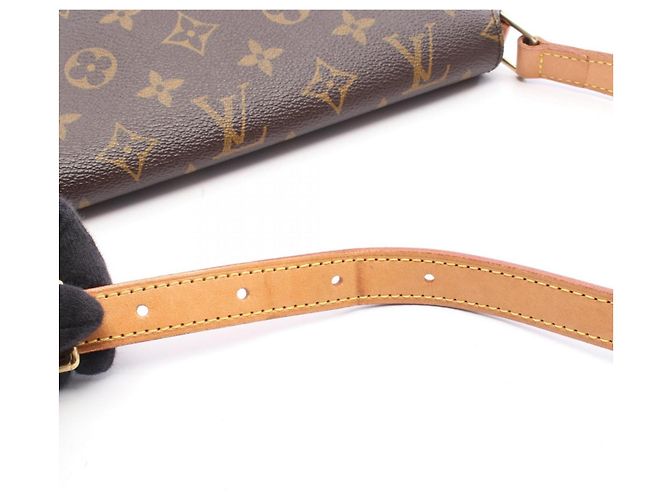 Borsa a tracolla Louis Vuitton Musette Tango Marrone - vista 8