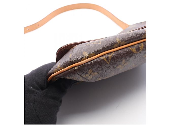 Borsa a tracolla Louis Vuitton Musette Tango Marrone - vista 9