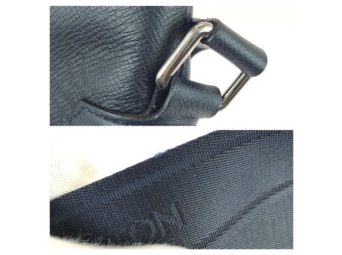 Borsa a tracolla Louis Vuitton Taiga Sasha Navy Leather Blu navy - vista 5