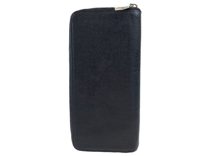 Portafoglio Zippy Louis Vuitton in Taiga Ardoise e Nero Grigio - vista 2