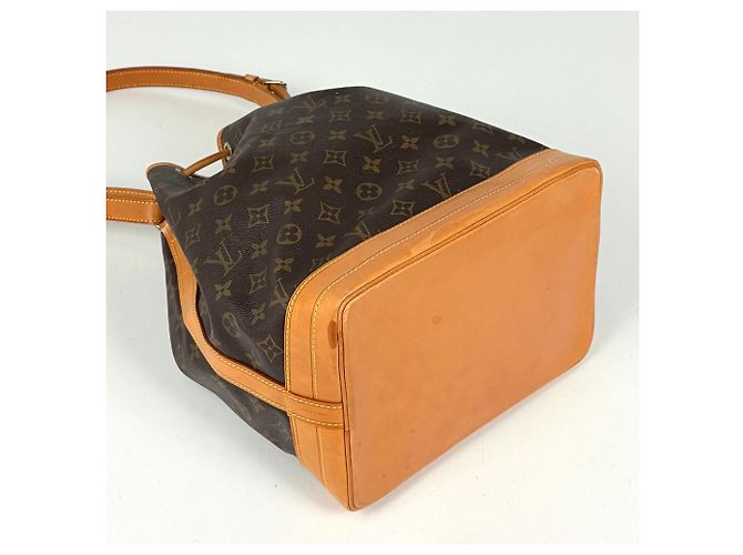 Borsa a tracolla Louis Vuitton Noe Marrone - vista 2