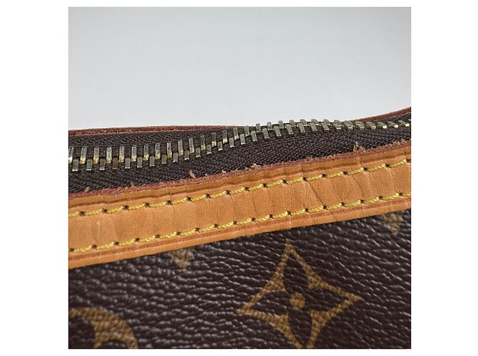Louis Vuitton Odeon PM Schultertasche Braun - Ansicht 5
