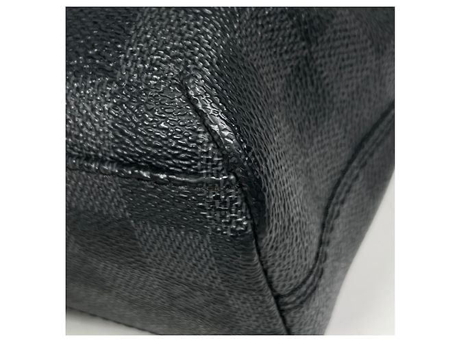 Borsa a tracolla Louis Vuitton Mick MM Nero - vista 3