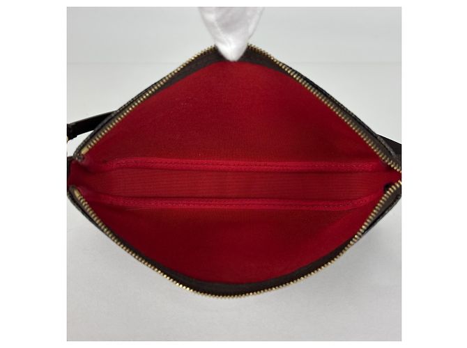 Pochette Louis Vuitton Pochette Accessoires Marrone - vista 6