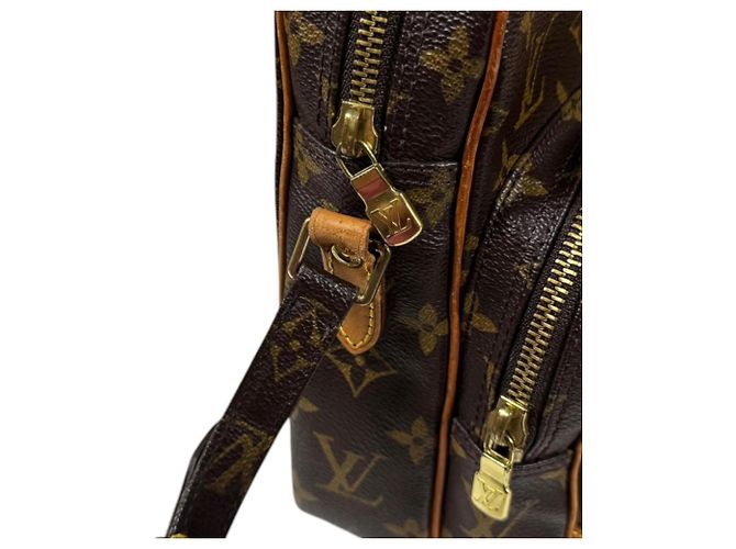 Louis Vuitton Amazon Monogram Schultertasche Braun - Ansicht 12