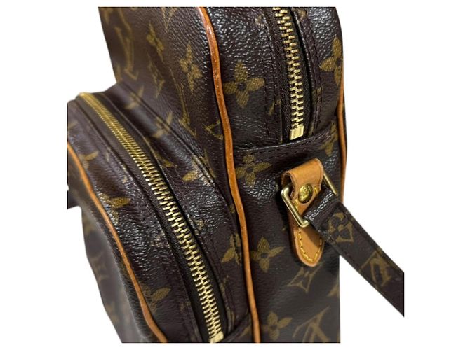Louis Vuitton Amazon Monogram Schultertasche Braun - Ansicht 13