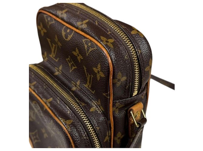 Louis Vuitton Amazon Monogram Schultertasche Braun - Ansicht 9