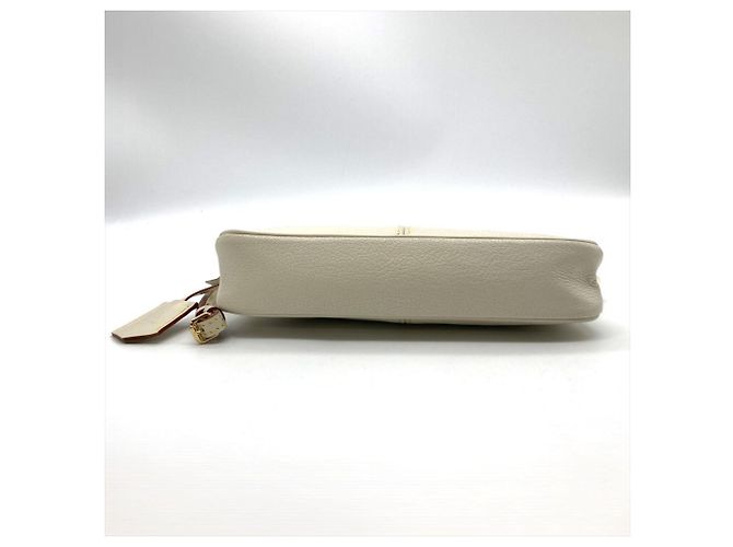 Clutch Louis Vuitton Suhali Lockit Bianco - vista 3