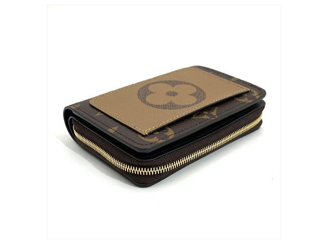 Louis Vuitton Portefeuille Lou Cartera Bi-fold Castaño Monograma - vista 4