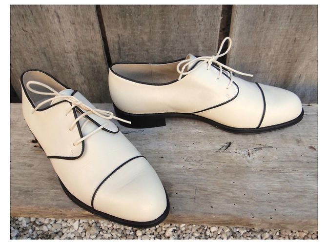 Autre Marque Scarpe Richelieu in pelle bianco e nero - vista 2