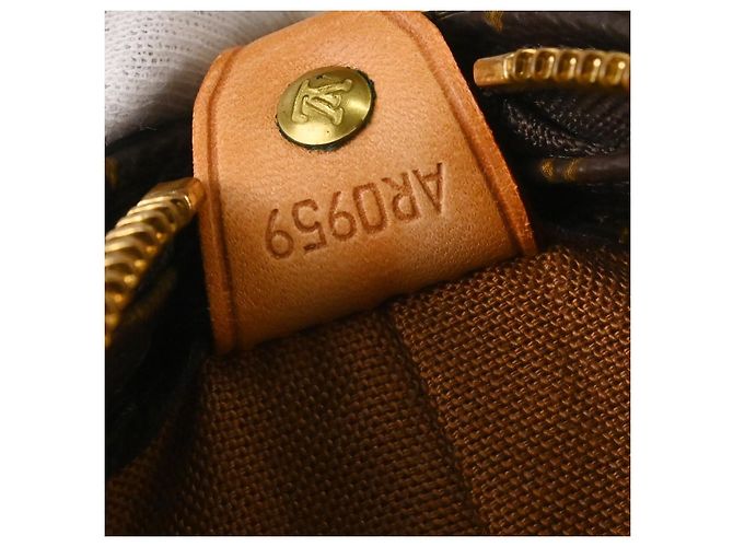Louis Vuitton Cabas Mezzo Monogram Canvas Marrone - vista 5