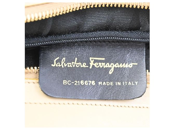Salvatore Ferragamo Vala Leather Beige - vista 6