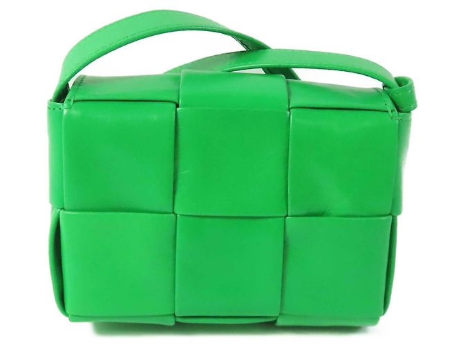 Bottega Veneta Candy Cassette Maxi Intrecciato Leather Mini Verde - vista 4