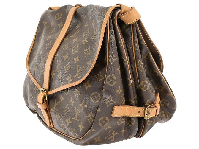 Louis Vuitton Saumur Monogram Canvas 35 Marrone - vista 3