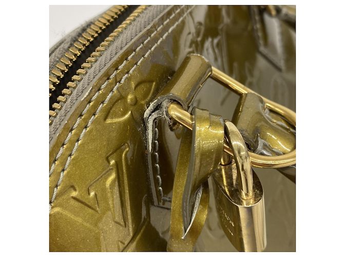 Borsa Louis Vuitton Alma BB Vernis - vista 9