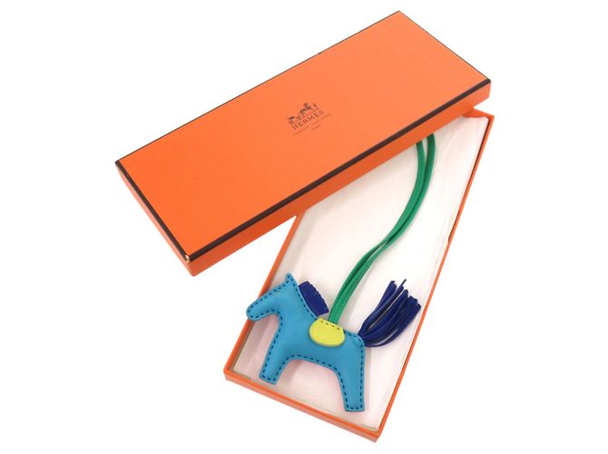 Hermès Charm per borsa reversibile Hermes Rodeo PM Rainbow Rosa Blu - vista 2